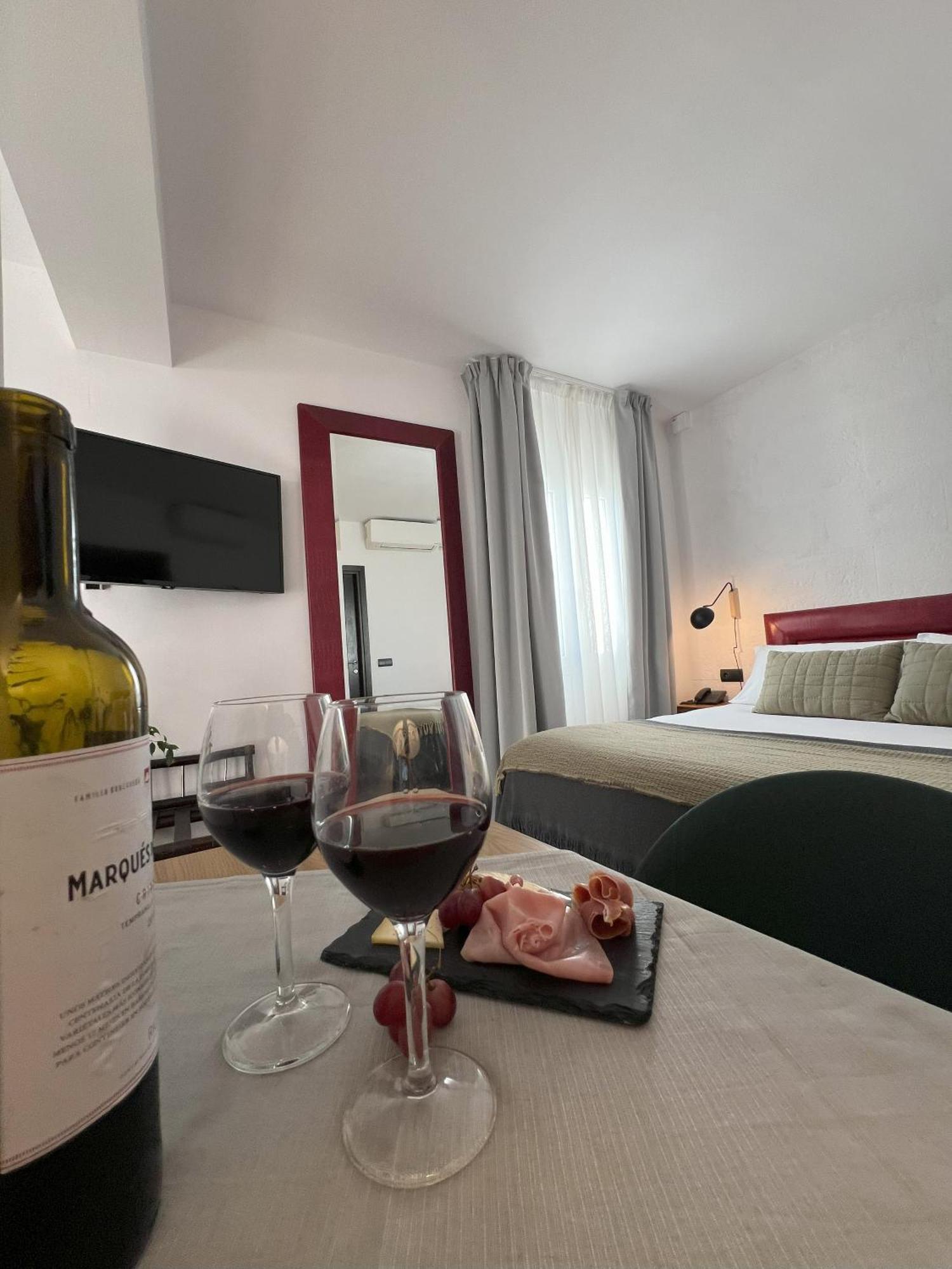 Hotel San Miguel Menorca Маон Екстер'єр фото