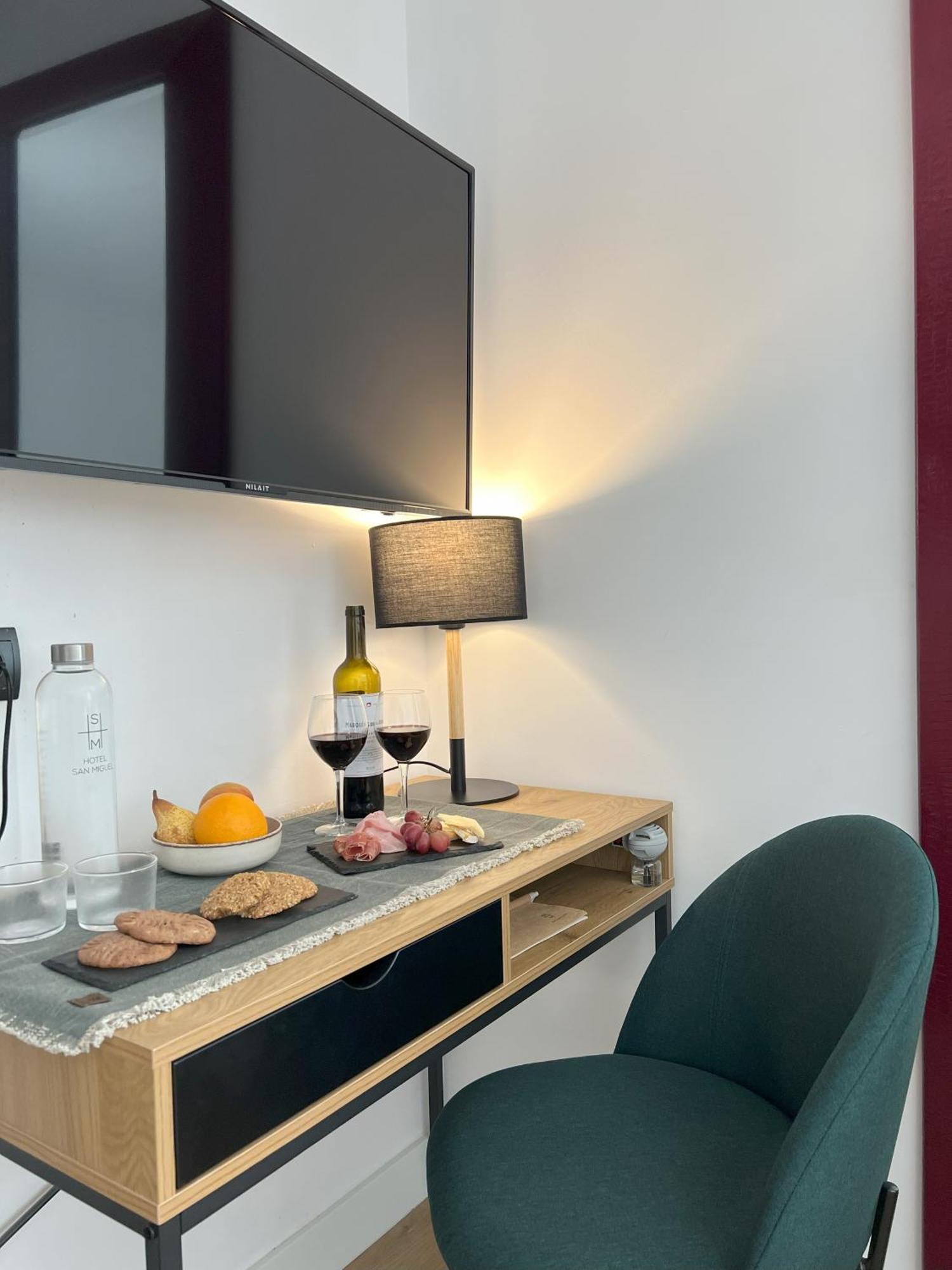 Hotel San Miguel Menorca Маон Екстер'єр фото