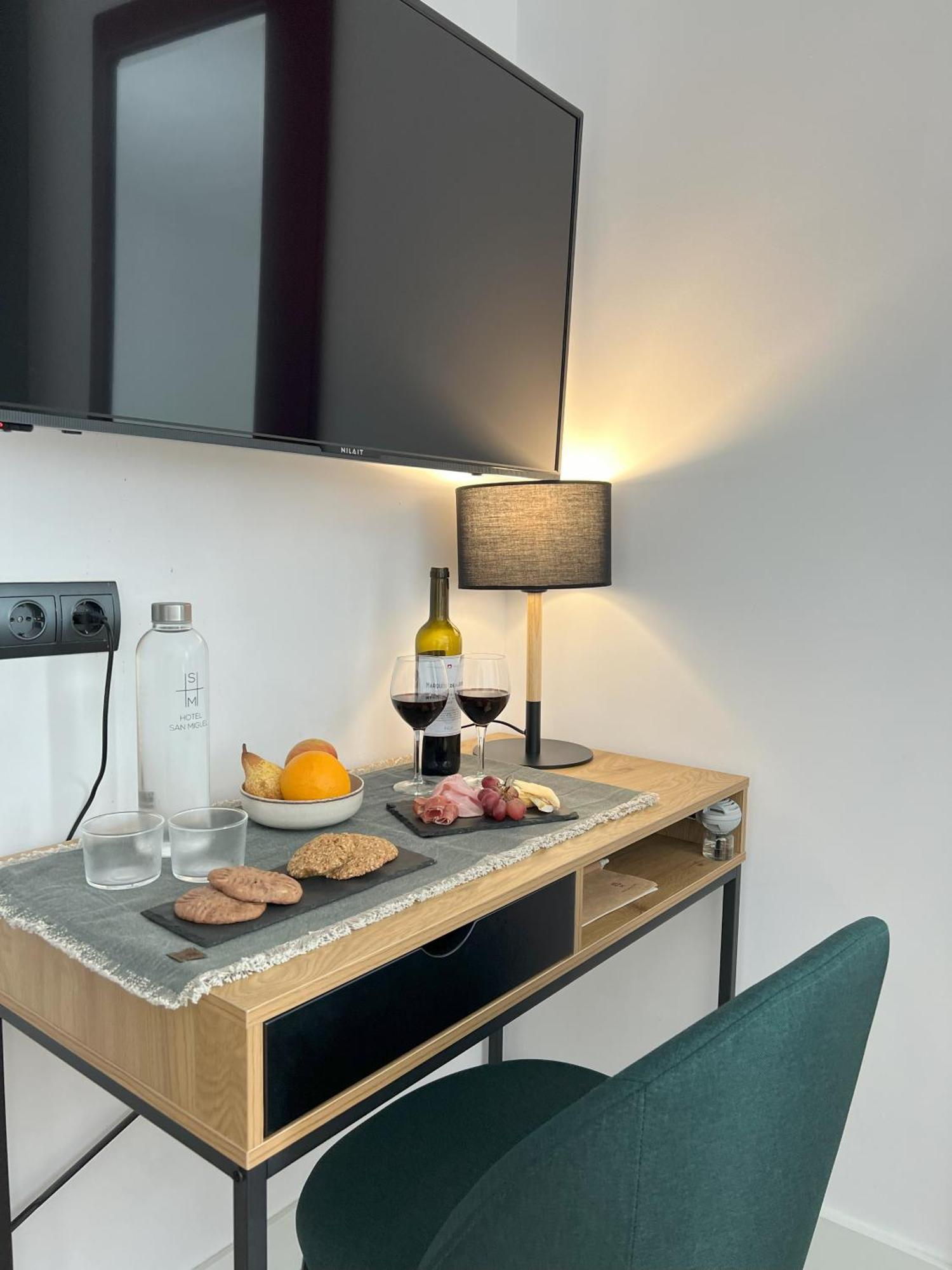 Hotel San Miguel Menorca Маон Екстер'єр фото